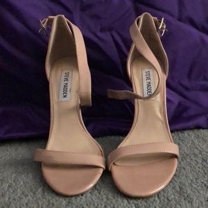 Steve Madden nude heels slightly worn.